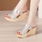 Sandalen mit offenem Keil und Plateau zum Hineinschlüpfen für Frauen