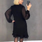 Damenkleid mit Rundhalsausschnitt, einfarbig und Strasssteinen