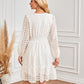 Langarmkleid mit V-Ausschnitt und Lochmuster für Damen