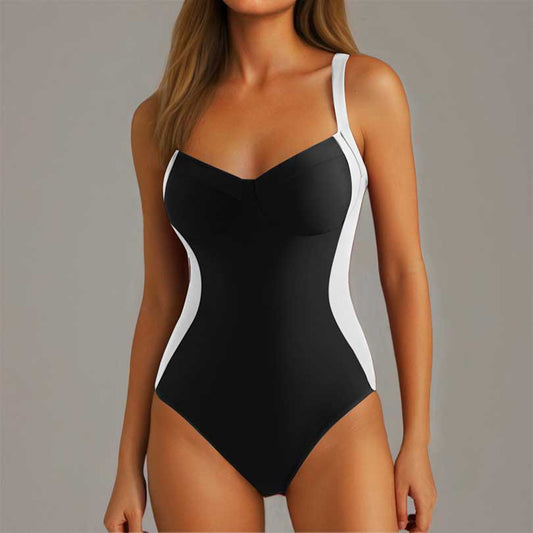 Figurformender Badeanzug mit UV-Schutz und seidigem Finish
